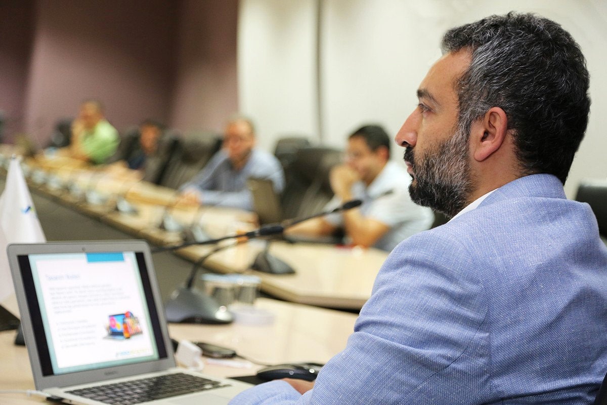 Girisimci Orhan Gurbuz